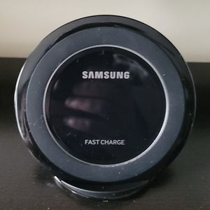Samsung Fast Charge Wireless Charging Stand